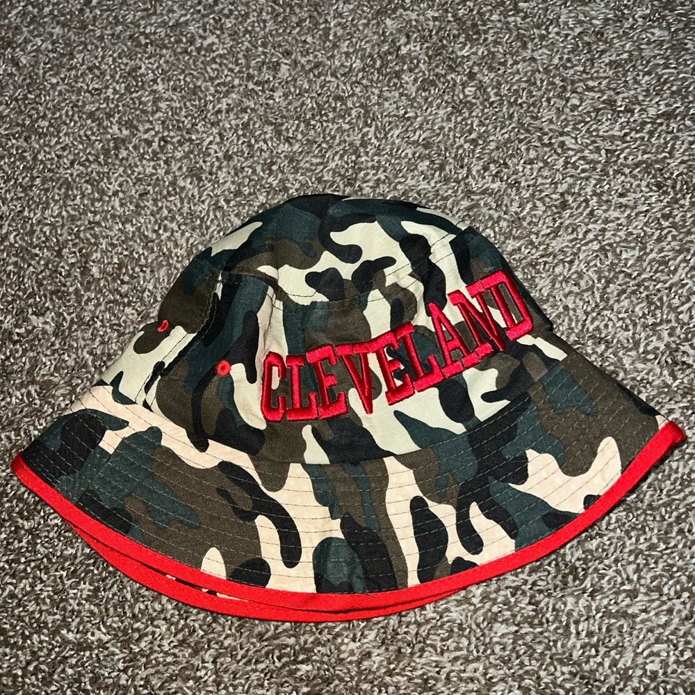 Cleveland Camo Vintage OG Green Brown Red Fishing Bucket Hat